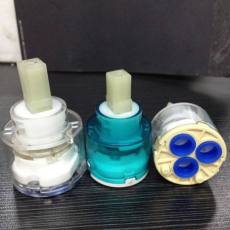 專業(yè)批發(fā)T40、35透明平腳精密陶瓷閥芯 塑料閥芯，優(yōu)質(zhì)閥芯